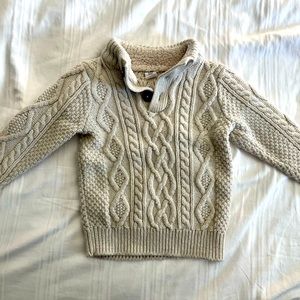 3T cable knit Gap sweater